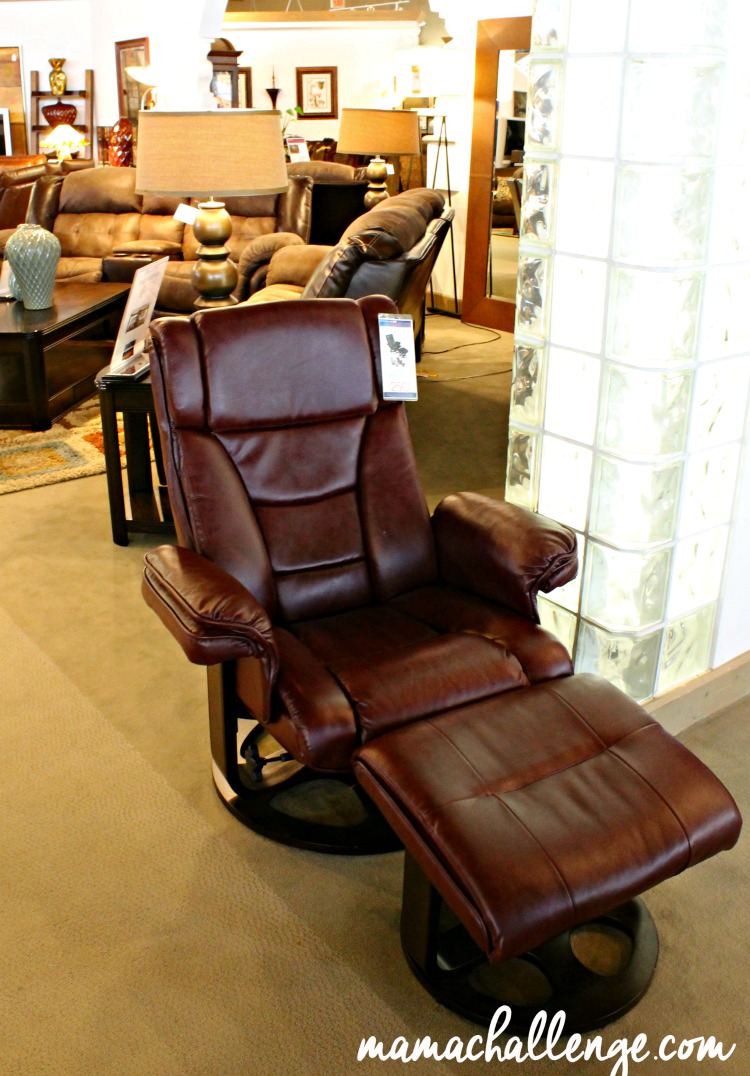 Rooms-to-Go-Recliner